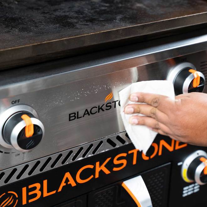 Blackstone Blackstone 2-in-1 Degreaser & Cleaner (16 oz.) - 4138 4138CA-BLACKSTONE Barbecue Accessories