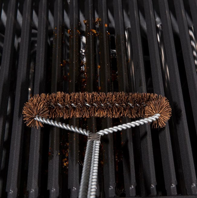 Broil King Broil King Tri-Head Grill Brush (Twisted Palmyra) - 65648 65648 Barbecue Accessories 060162656484
