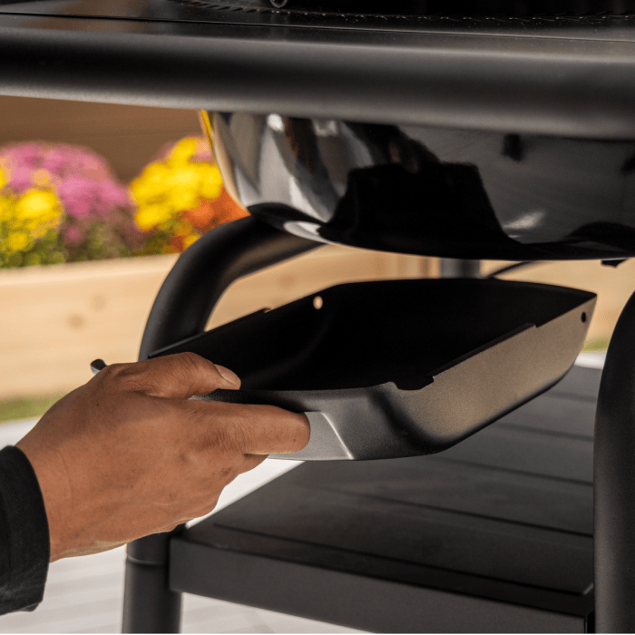 Charbroil Char Broil Bistro Pro Electric Grill + Charcoal Mode Blackout 25302177 Barbecue Finished - Gas 99143021775