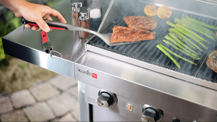 Charbroil Char Broil Comfort-Grip Spatula - CB2260014 CB2260014 Barbecue Accessories 047362600141