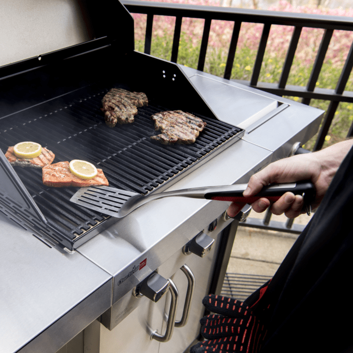Charbroil Char Broil Comfort-Grip Spatula - CB2260014 CB2260014 Barbecue Accessories 047362600141