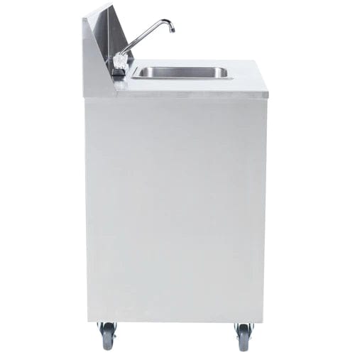Crown Verity Crown Verity Full Size Single-Sink (Cold Water Only) CV-PHS-1C Barbecue Finished - Gas