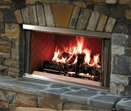 Heat And Glow Majestic Montana 36" Outdoor Wood Fireplace (Traditional Refractory) MONTANA-36 Fireplace Finished - Outdoor