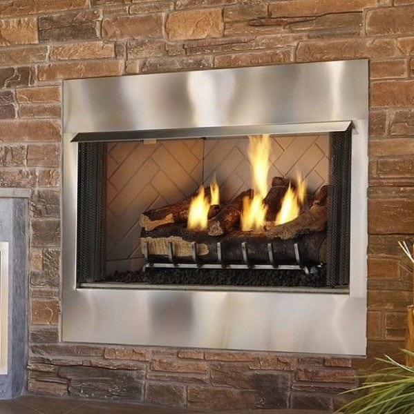 Heat And Glow Majestic Villawood 42" Outdoor Wood Fireplace (Herringbone Refractory) ODVILLA-42H Fireplace Venting