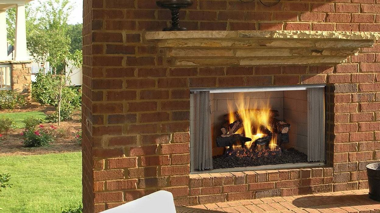 Heat And Glow Majestic Villawood 42" Outdoor Wood Fireplace (Traditional Refractory) ODVILLA-42T Fireplace Venting