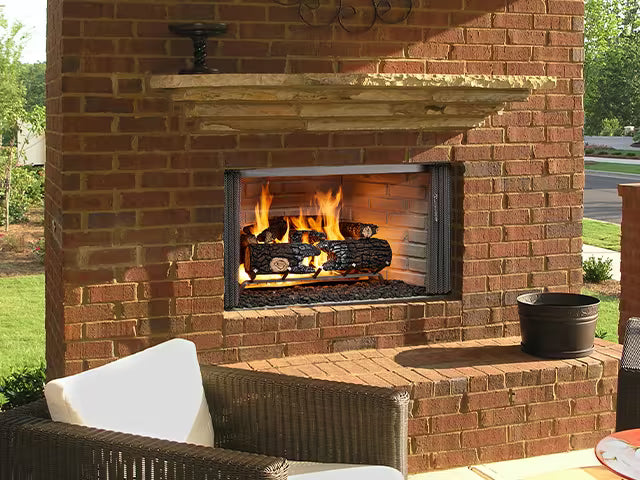 Heat And Glow Heat & Glo Villawood 36" Outdoor Fireplace Fireplace Finished - Outdoor