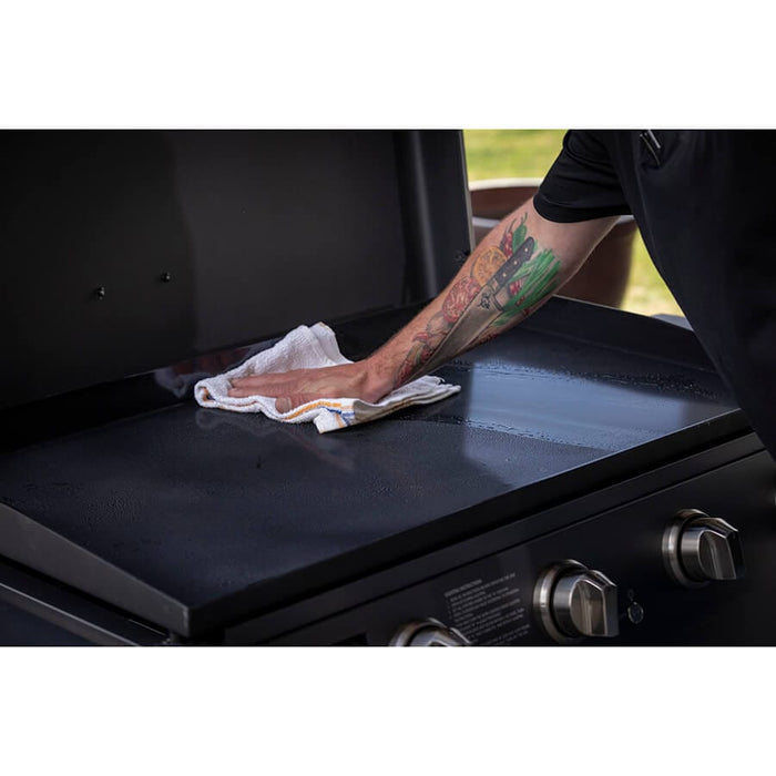 Louisiana Grills Louisiana Grills Founders Series 4-Burner Gas Griddle 41099 Barbecue Finished - Gas 684678410998
