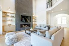 Napoleon Napoleon Tall Bay Luxuria 62 Gas Fireplace TLVX62LBN Fireplace Finished - Gas