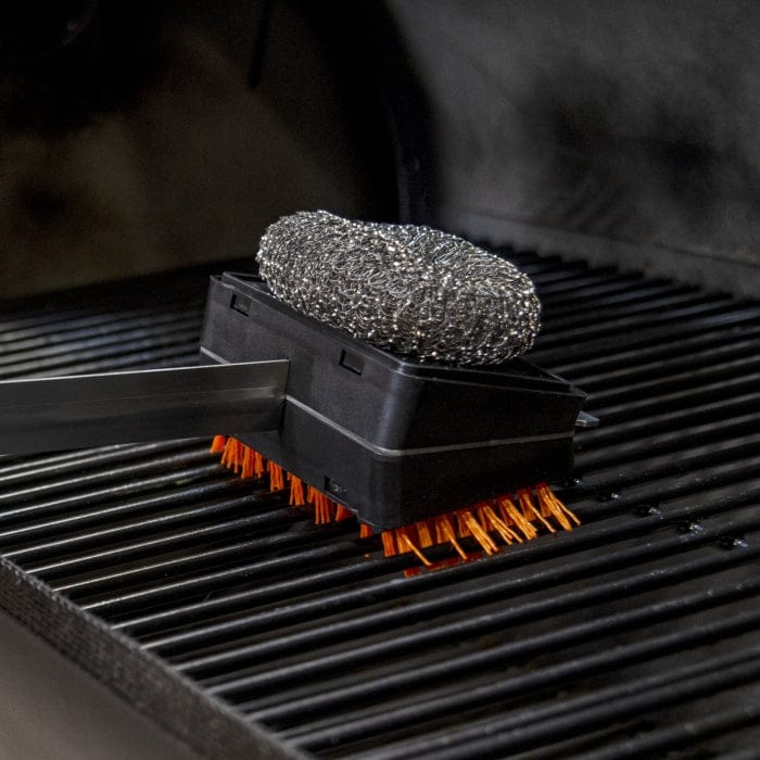 Oklahoma Joe Oklahoma Joe Blacksmith Combo Grill Brush - OJ2260038 OJ2260038 Barbecue Accessories 047362600387