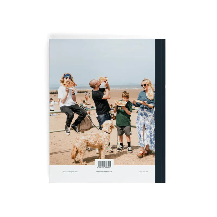 Ooni Ooni Cookbook - Cooking with Ooni: Our Story, Recipes, and Inspiration - UU-P34D00 UU-P34D00 Barbecue Accessories