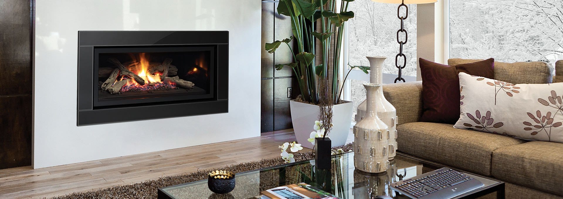 Regency Regency Ultimate U900E Gas Fireplace Fireplace Finished - Gas