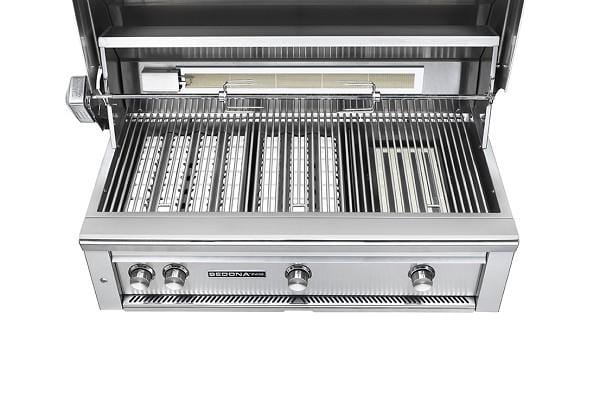 Sedona Sedona 42" Built-In Grill with Rotisserie & 1 ProSear Burner & 2 Stainless Steel Burners (L700PSR) Barbecue Finished - Gas