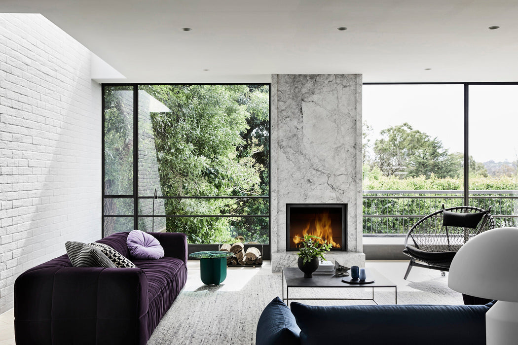 Stuv America Inc. Stûv 21 Wood-Burning Fireplace (21.2-85) FW1002102301 Fireplace Finished - Wood