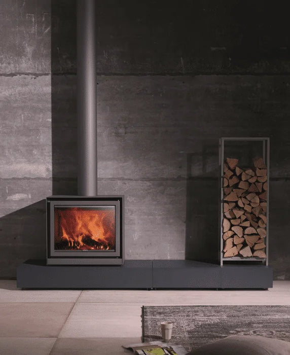 Stûv 16 Wood-Burning Stove (16-58 V Model)