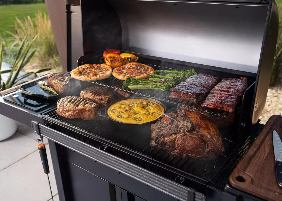 Traeger Canada Traeger Woodridge Elite Pellet Grill - TFC97XLH TFC97XLH Barbecue Finished - Pellet