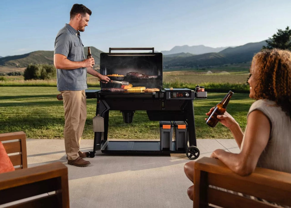 Traeger Canada Traeger Woodridge Pro Pellet Grill - TFB97JLH TFB97JLH Barbecue Finished - Pellet 634868947971