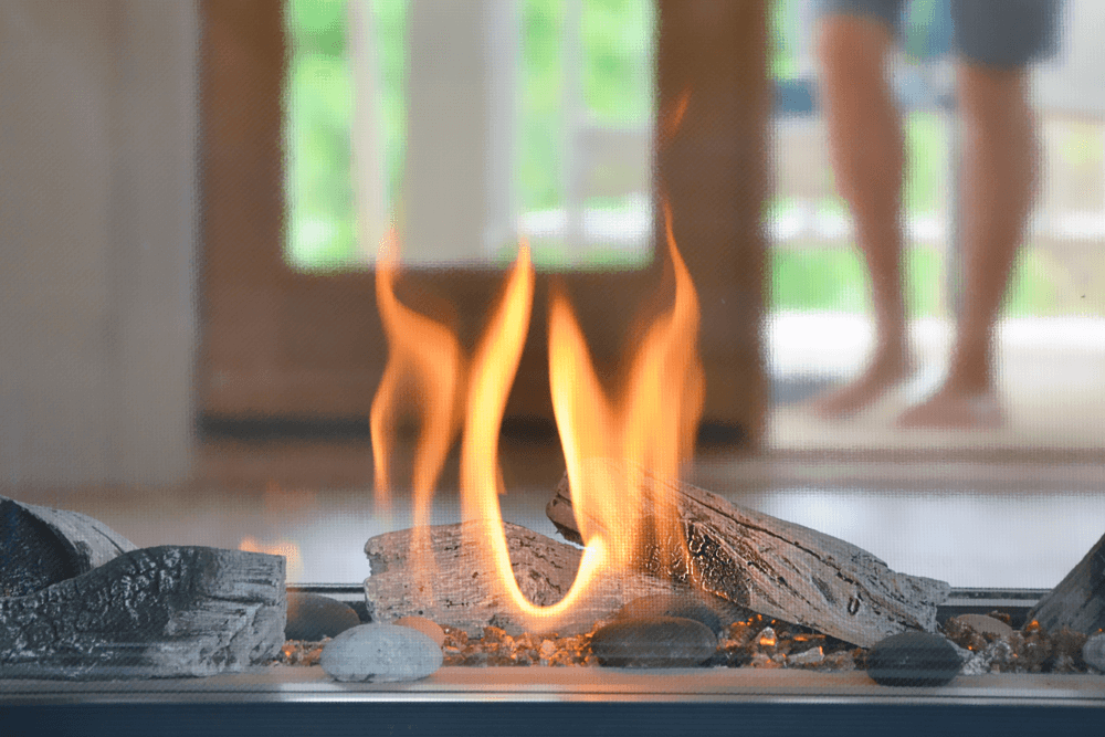 Valor Valor L1 See-Thru Linear Gas Fireplace Fireplace Finished - Gas