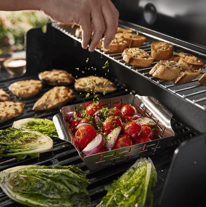 Weber Weber Genesis E-335C Gas Grill (Black) Barbecue Finished - Gas