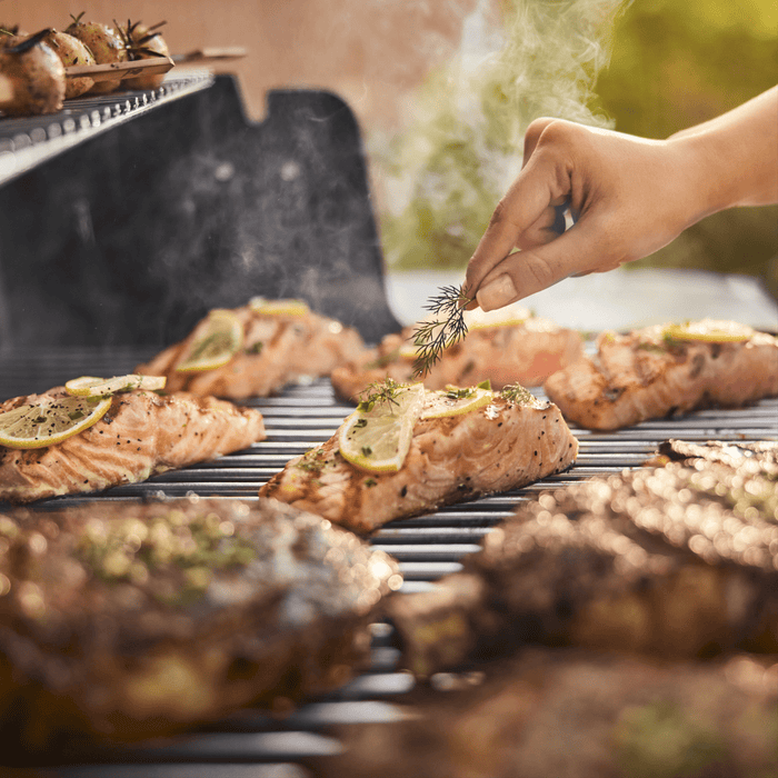 Weber Weber Genesis S-335C Gas Grill (Stainless Steel) Barbecue Finished - Gas