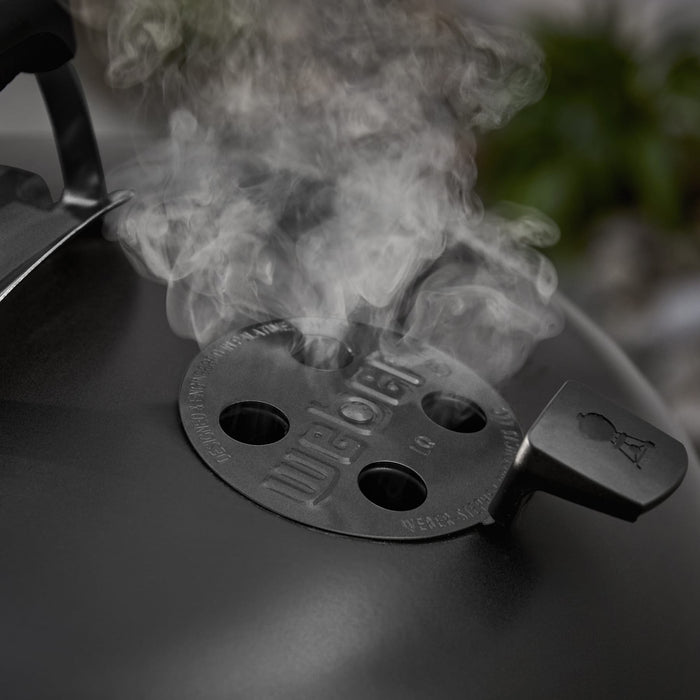 Weber Weber Original 22" Premium Kettle Charcoal Grill (Stealth) 1502254 Barbecue Finished - Charcoal
