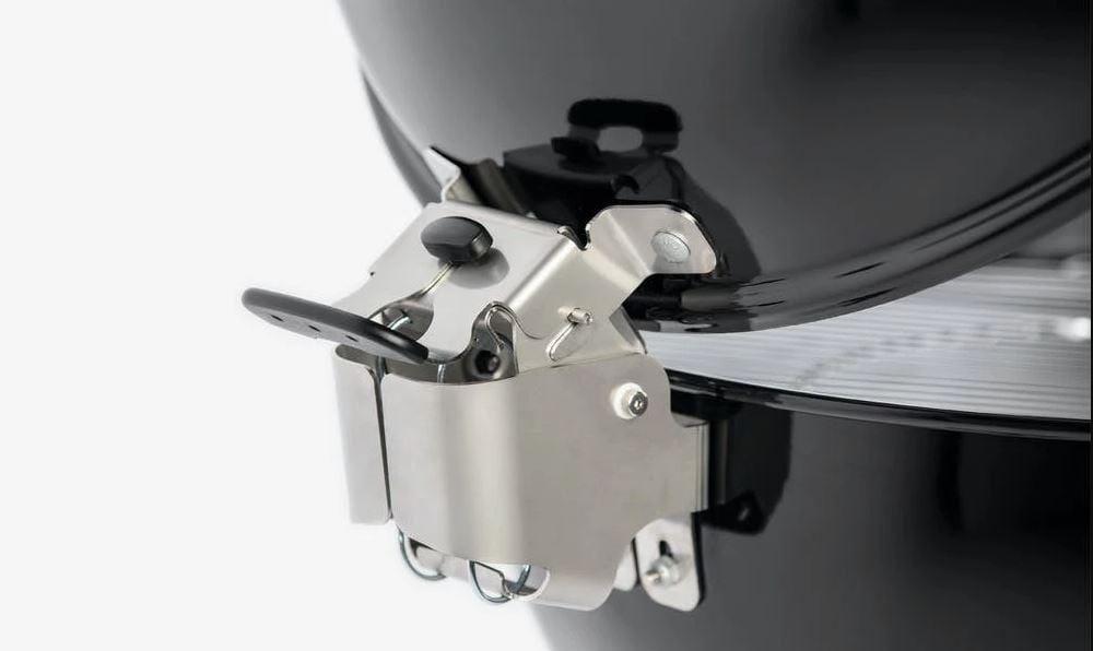 Weber Weber Premium Master-Touch 22" Charcoal Kettle Grill 17301001 Barbecue Finished - Charcoal