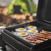 Weber Weber Traveler 17" Portable Griddle 1500012 Barbecue Finished - Gas